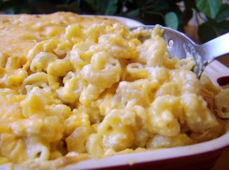 Ooey Gooey Mac and Cheese