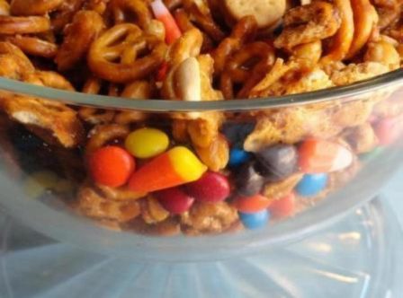 Trick or Treat Trail Mix