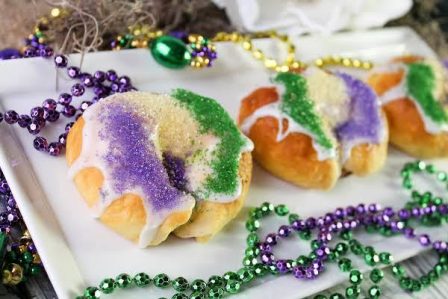 Miniature King Cakes