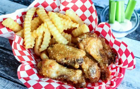 Garlic Parm Wings in a basket